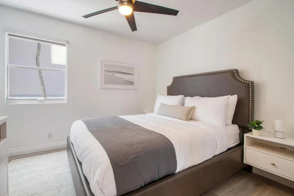 Sea Breeze by Avantstay Across From Fort Lauderdale Beach Pool Out Door Dining Fire pit