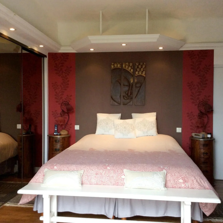 Villa With 5 Bedrooms in Bourré, With Private Pool, Enclosed Garden and Wifi - 4 km From the Beach