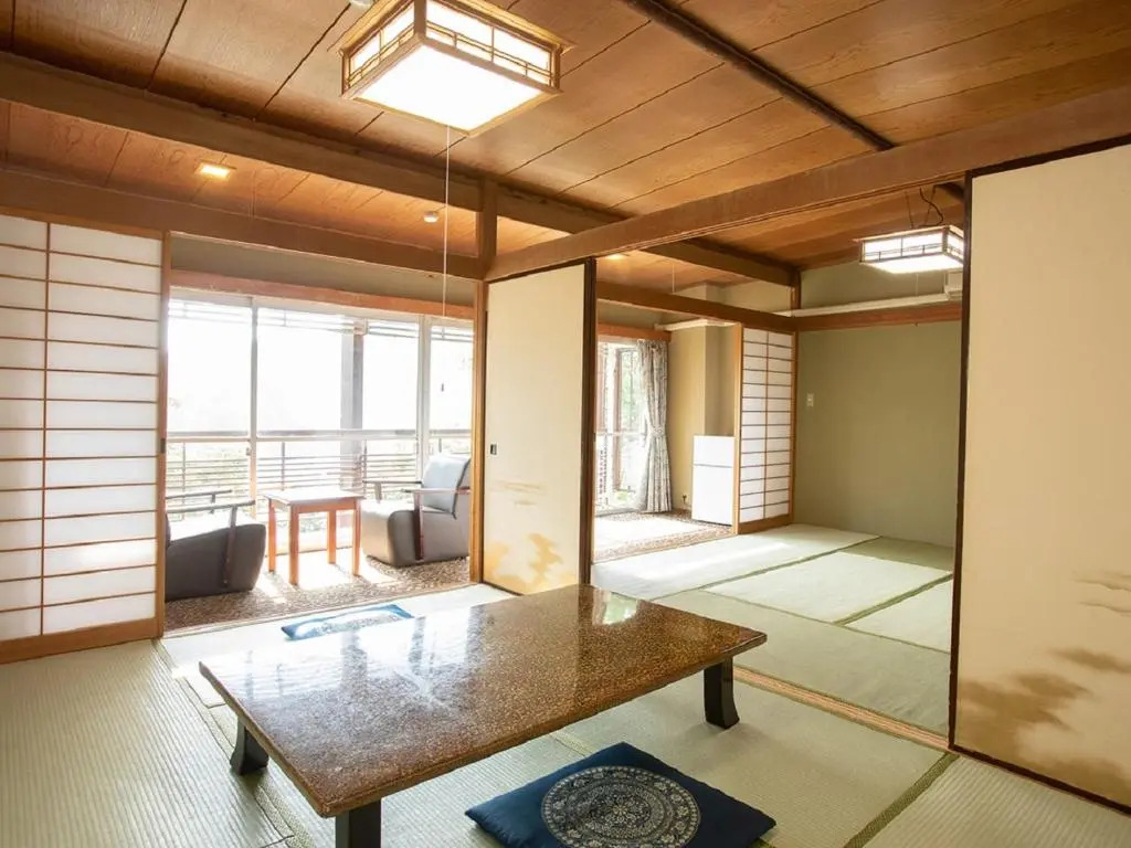 Hotel Okukujikan
