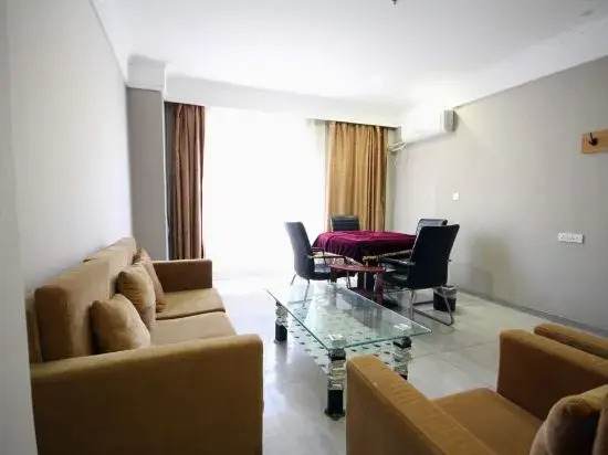 Laimei City Holiday Hotel
