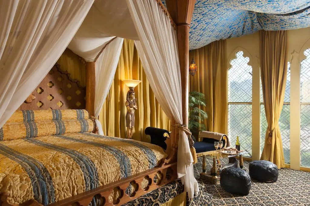 Victorian Mansion Bed and Breakfast Inn