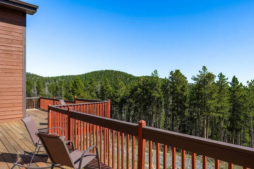 Mountain View Apartment Near Downtown Hiking