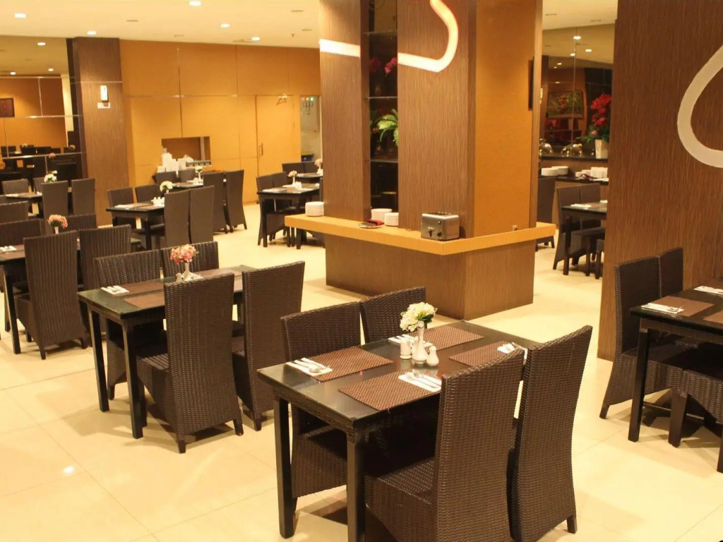Hotel Grand Imawan