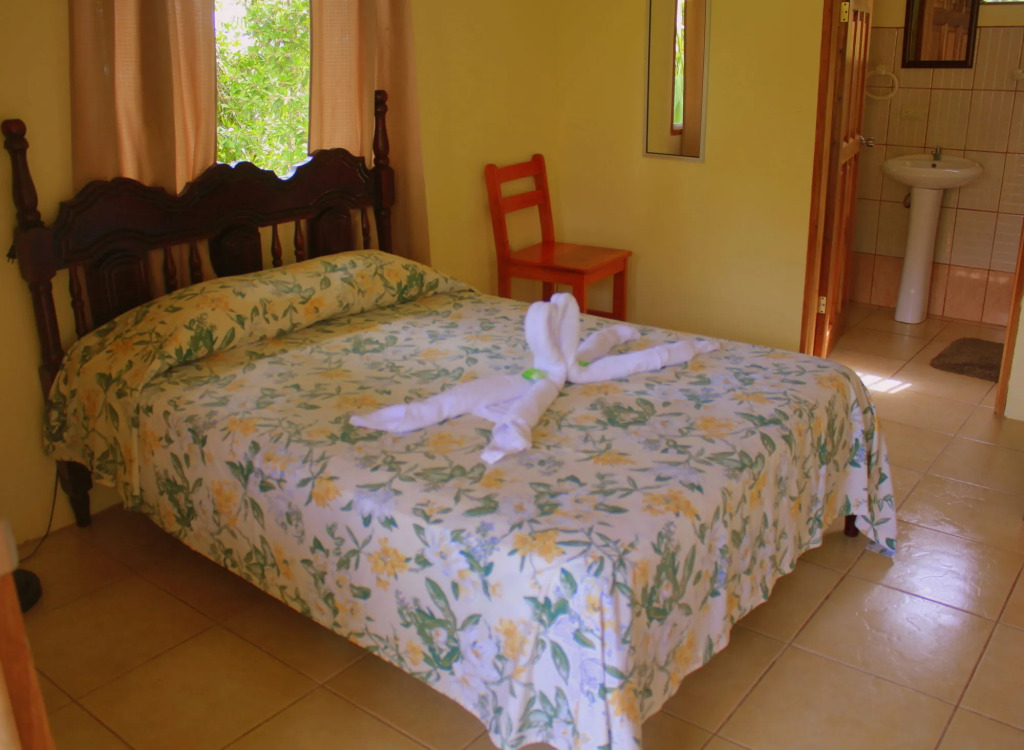 Loma Real Hot Springs Bed & Breakfast