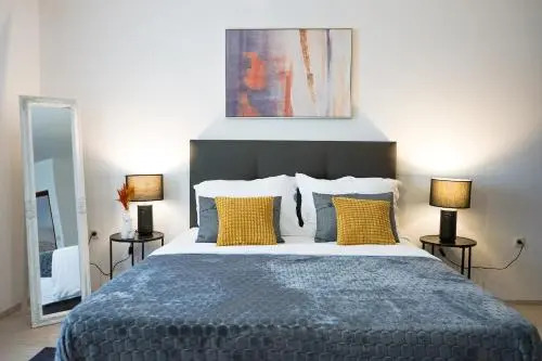 Villa Leon, Wonderful Family Apartment with Pool
