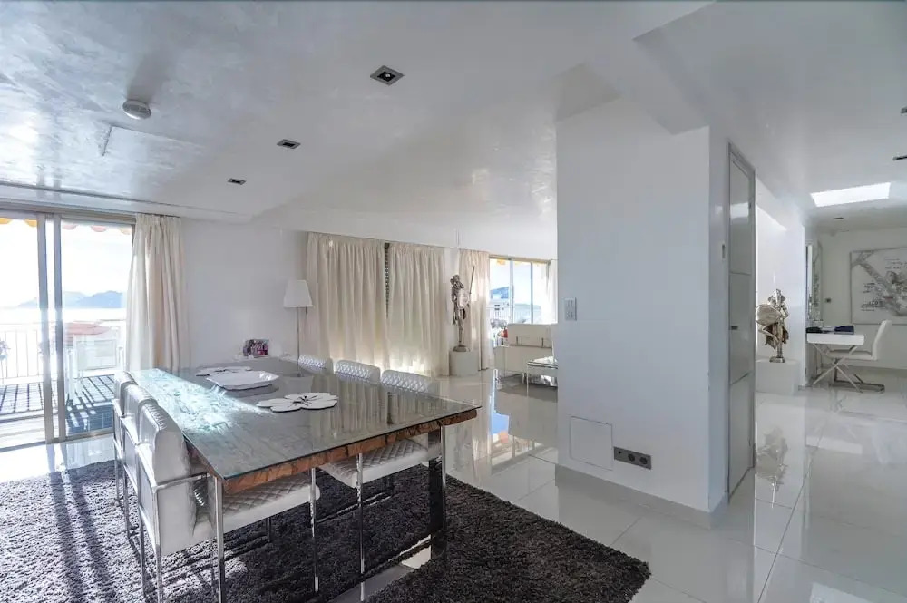 Luxury Penthouse Mistral