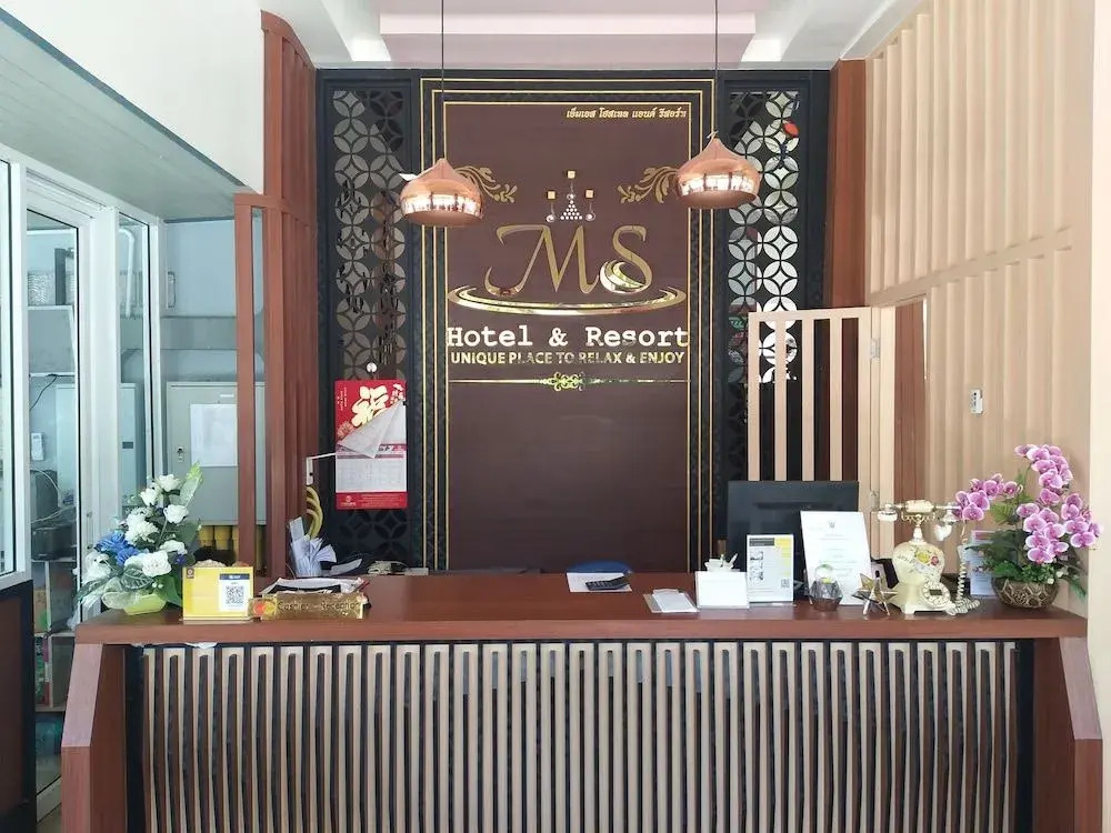 MS Hotel Sriracha