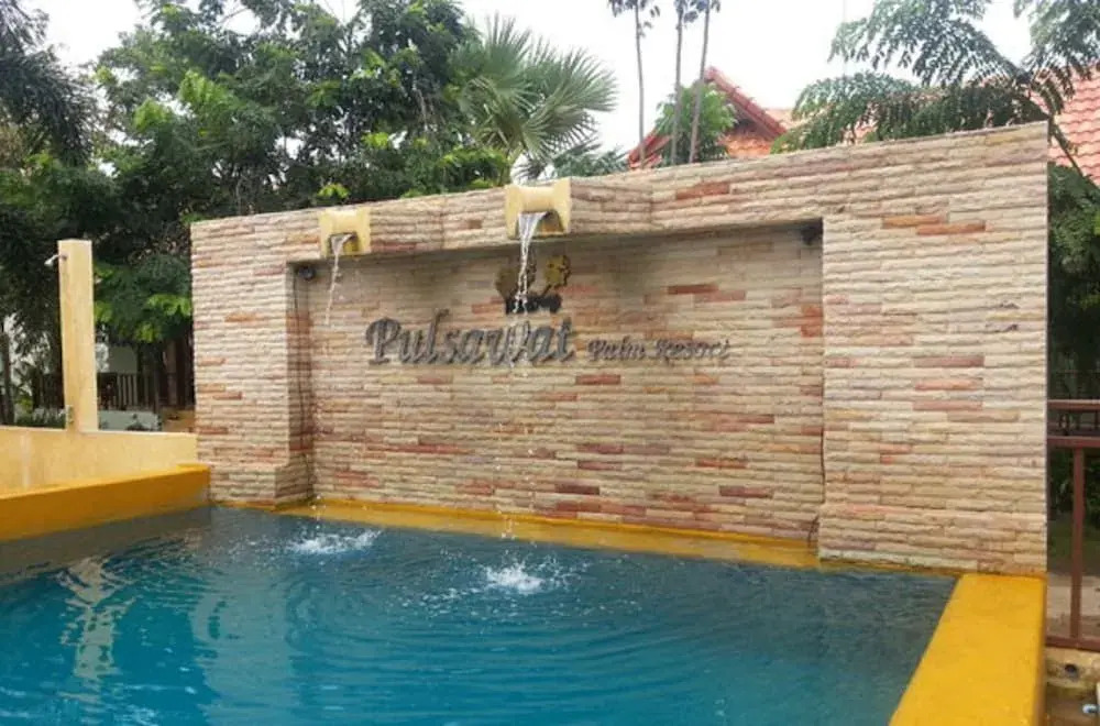 Pulsawat Palm Resort