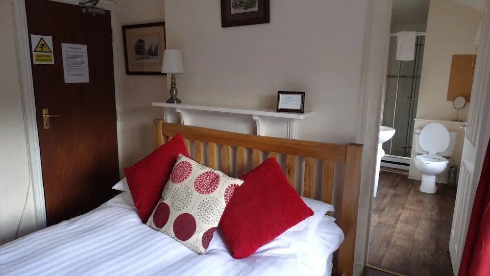 The New Forest Inn