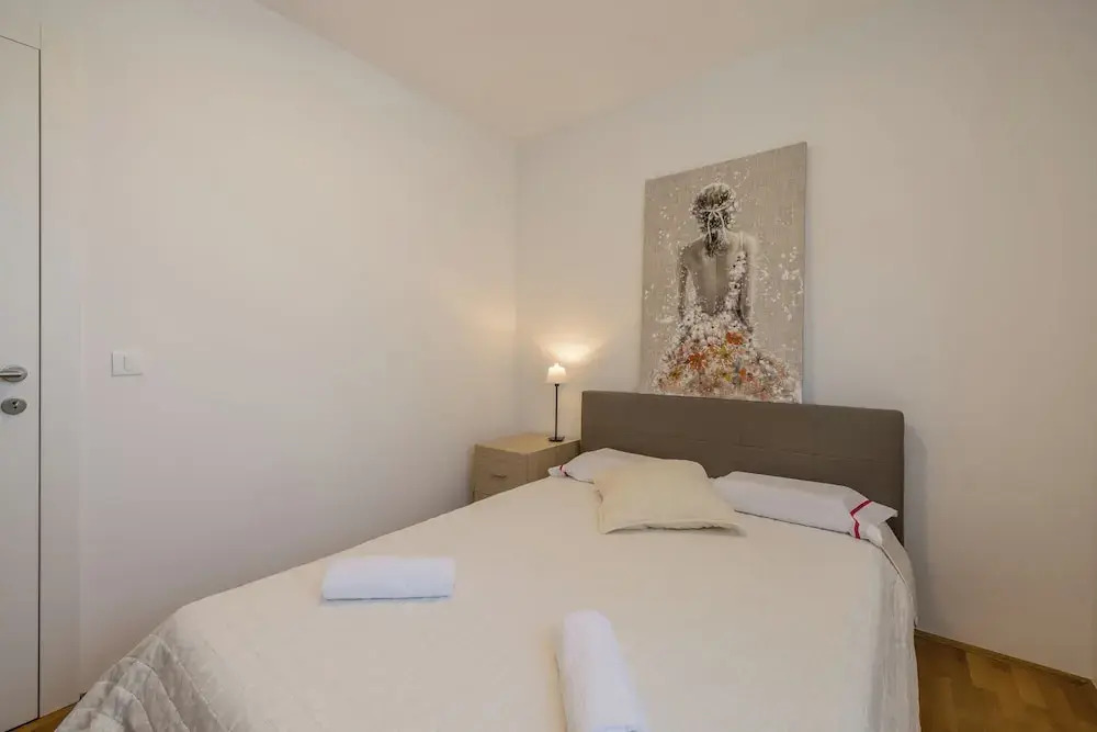 Beachaholic M&G, Luxury Seaside Suites On Znjan