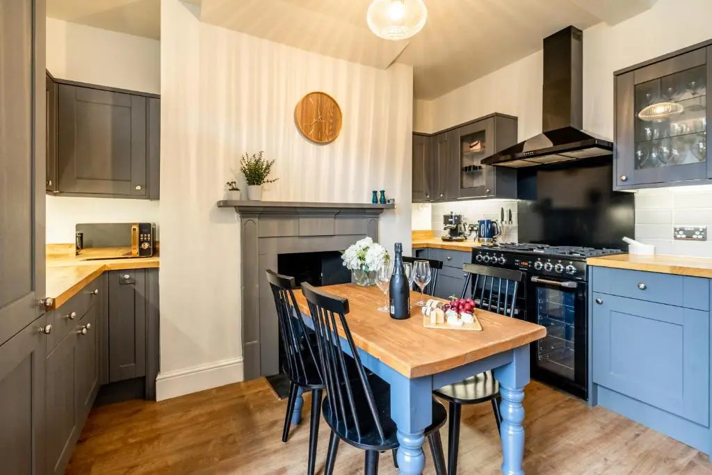 14 Castlegate