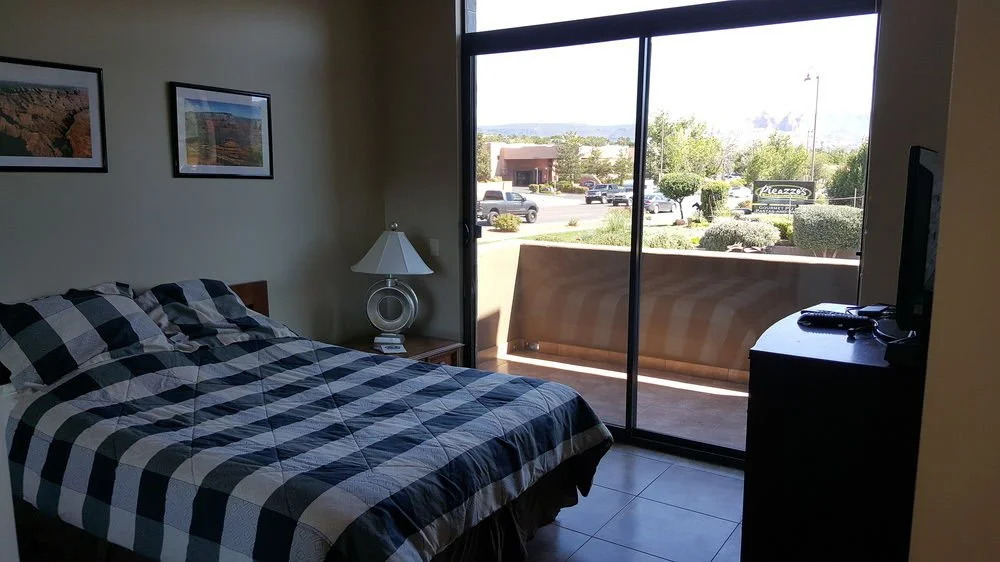 Picazzos Loft in the View Plaza