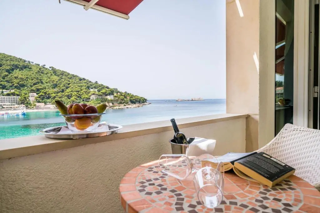 Boutique & Beach Hotel Villa Wolff