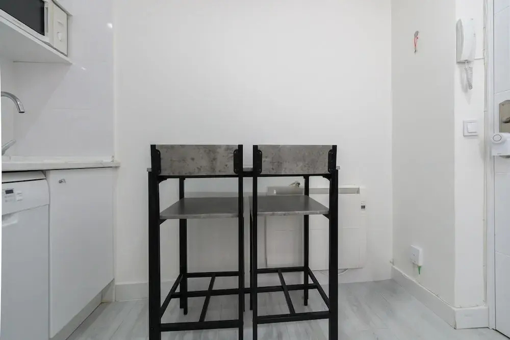 M Mdl92 Alquiler Mensual en Madrid Piso Moderno