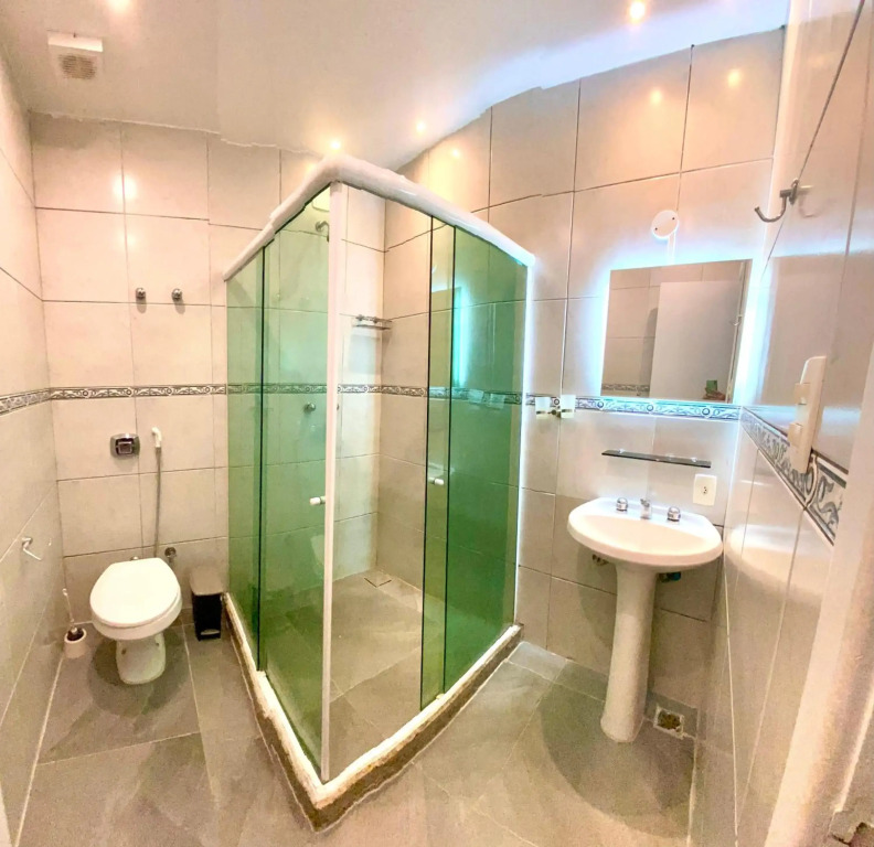 Apartamento Copacabana Xavier da Silveira 40