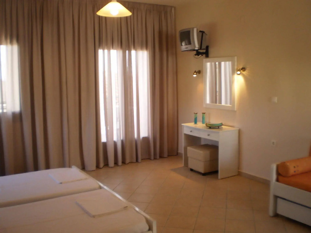 So Nice Hotel
