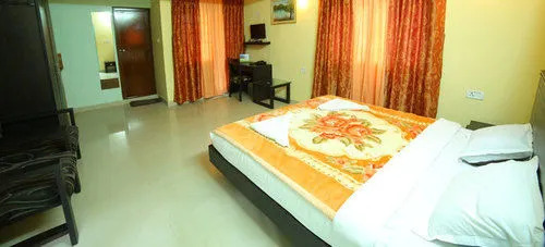 Woodpecker Resort