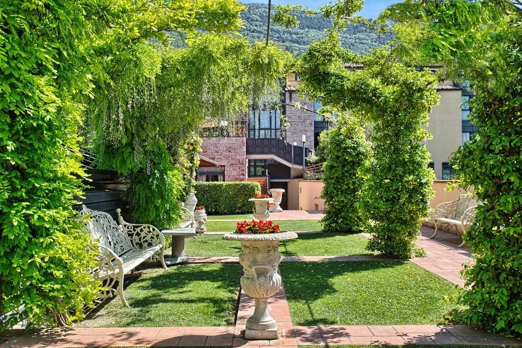 Отель BV Grand Hotel Assisi