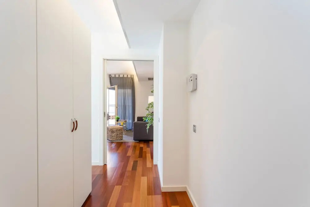 Rent Top Apartments near Plaza de Catalunya