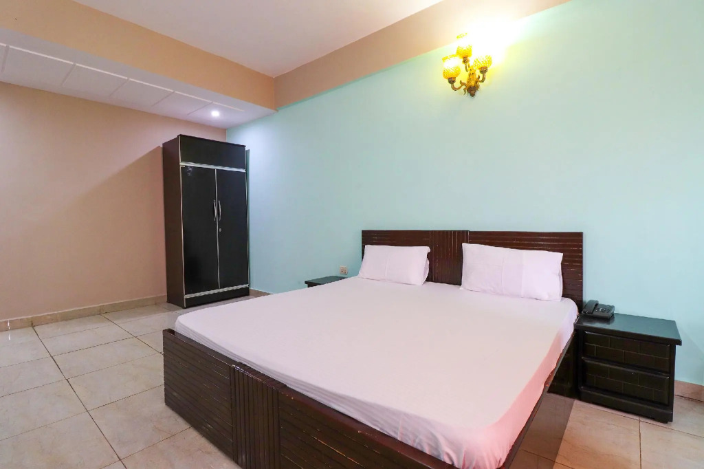 SPOT ON 60581 Hotel Shree Shyam