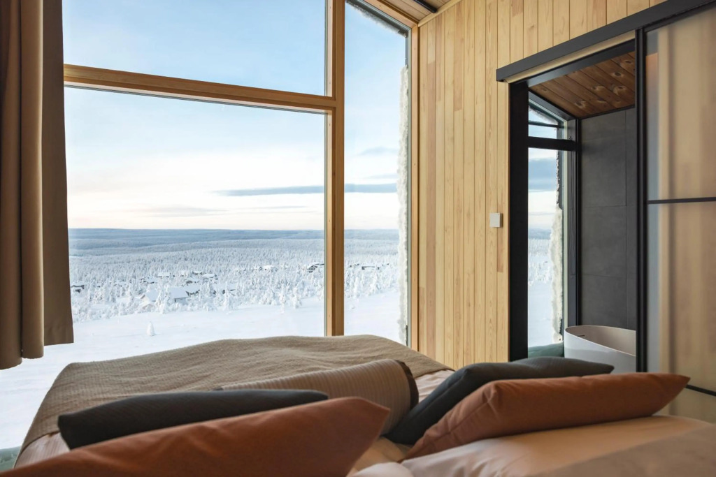 Star Arctic Hotel & Activities