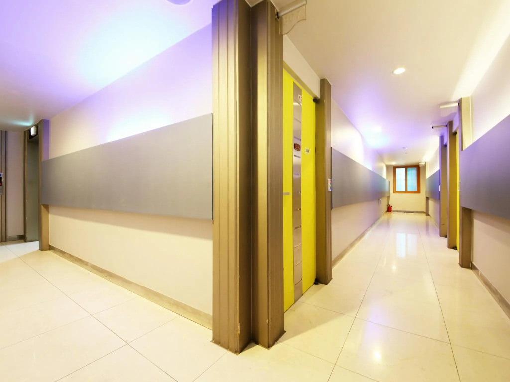 Sense Motel