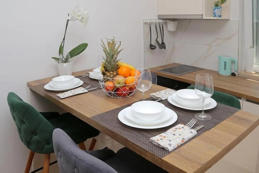 Studio Apartman Karlita