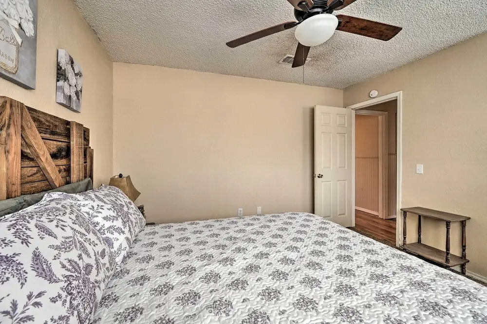 'hidden Oaks' Broken Bow Vacation Rental, Pets OK!