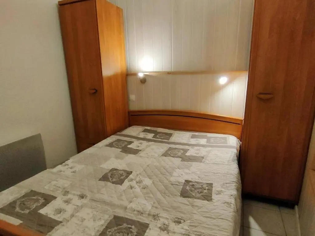 Appartement Cauterets, 3 pièces, 6 personnes - FR-1-234-247
