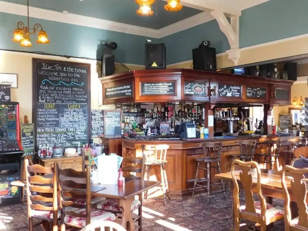Waverley Inn