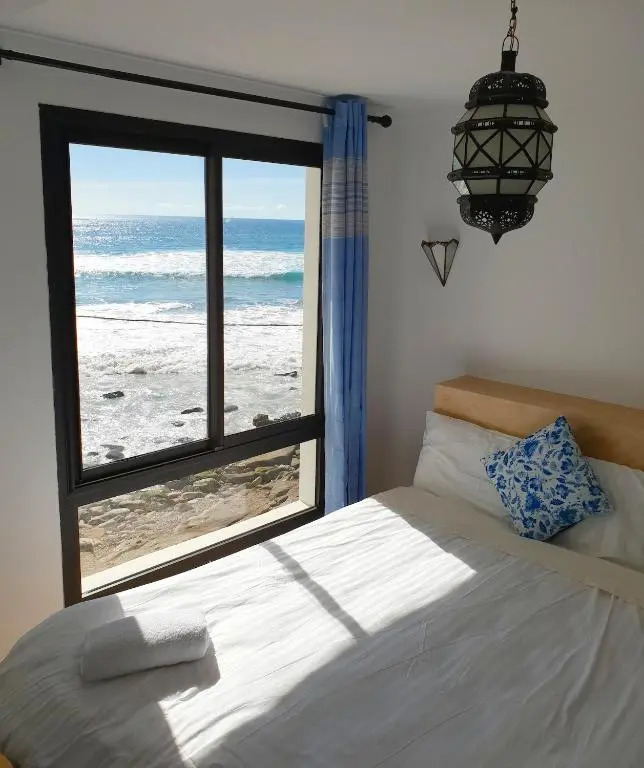 Bouad Seafront Apartments & Rooms