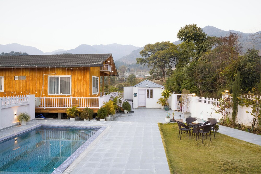 Alaya Stays Baramasa 3 BHK Hill Retreat