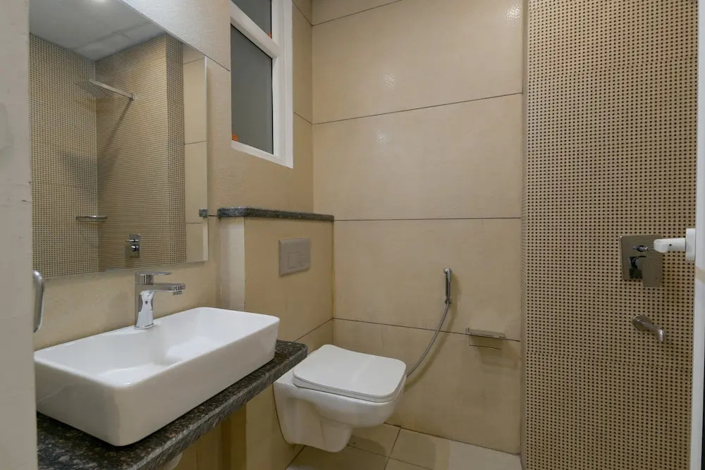 Townhouse Golden Frame near sec 62 noida
