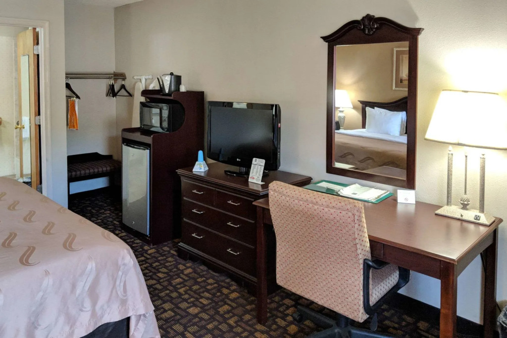 Quality Inn Salem