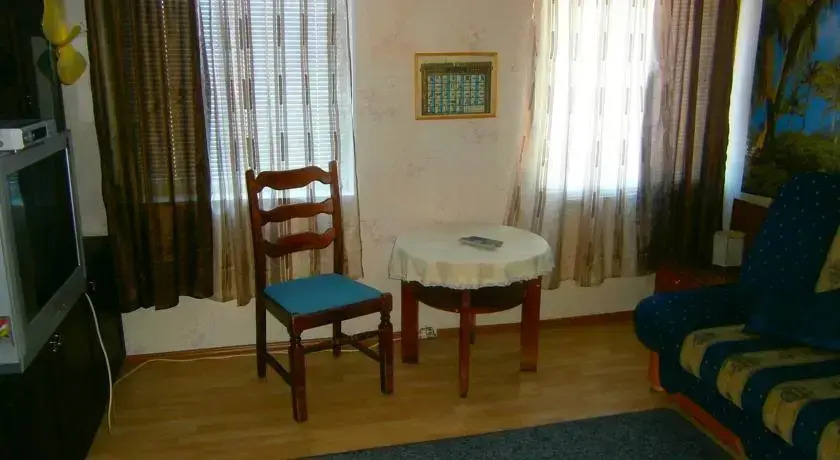Veronica apartments