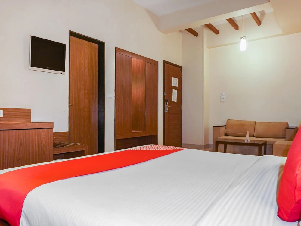 Hotel Sadanand Regency - Balewadi, Baner