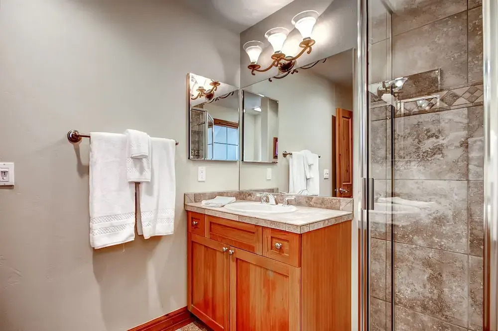 Highland Greens 93 Apartment