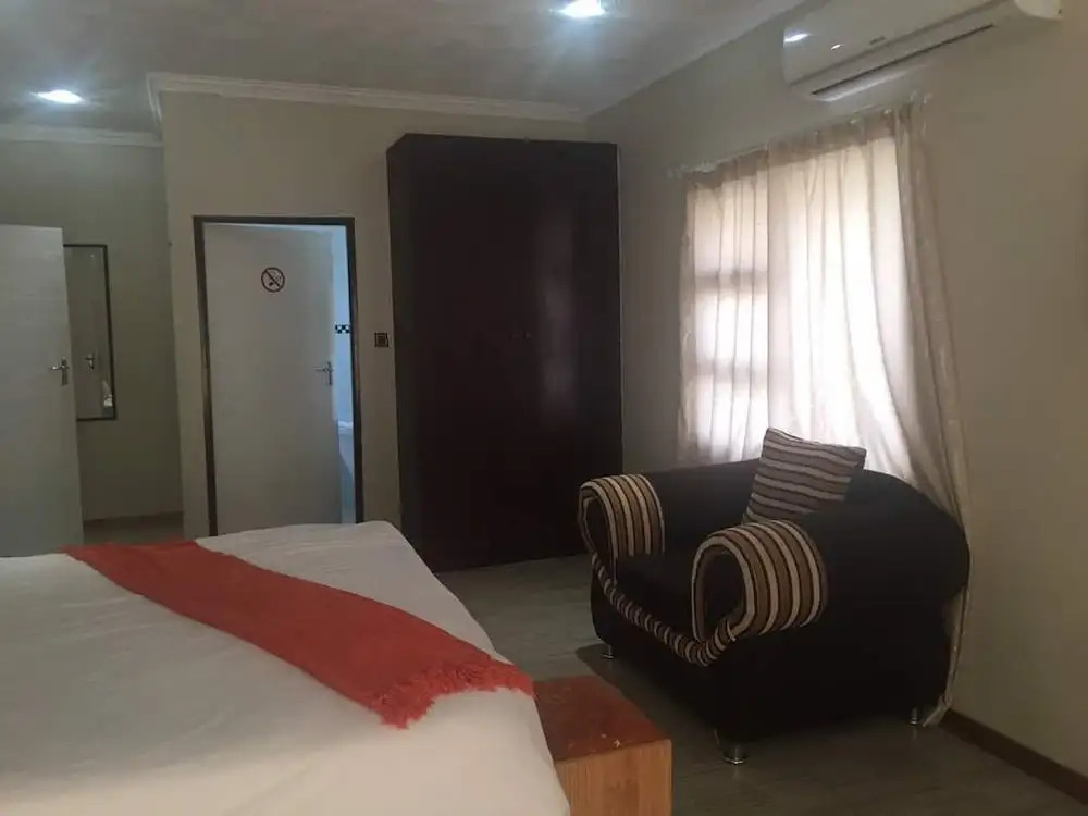 Eagle Suites Guest House