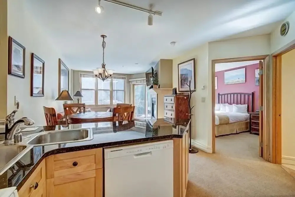 Silver Mill 8173-1br-walk To Slopes! Kids Ski Free! 1 Bedroom Condo by RedAwning