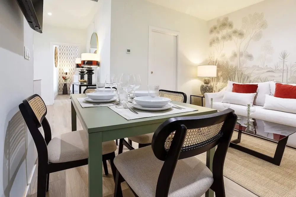 Comfortable Apartment in the Heart of C diz Patrocinio II