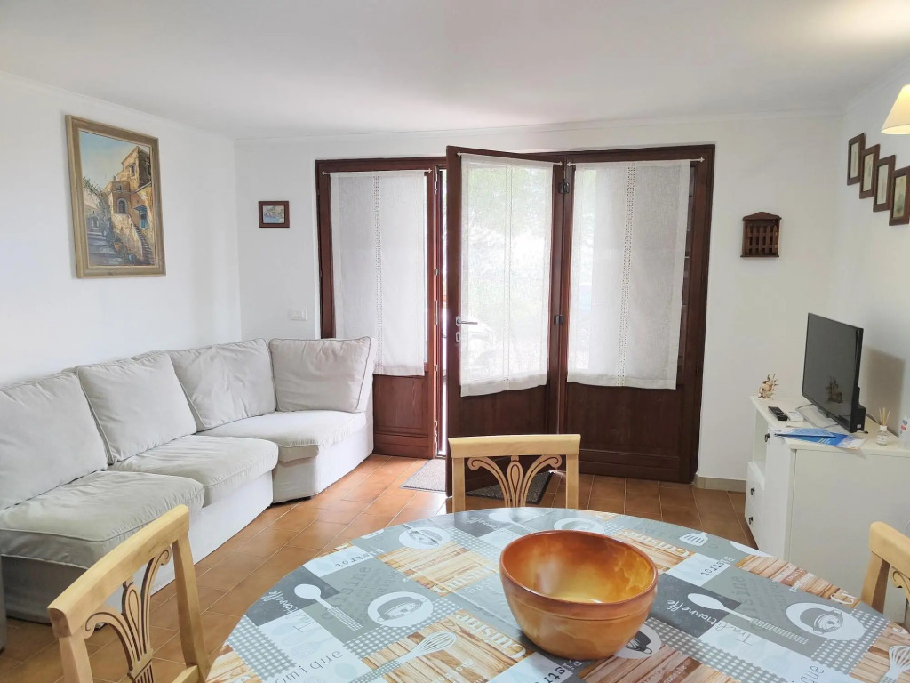 Cosy apartment in Pesaro with shared pool