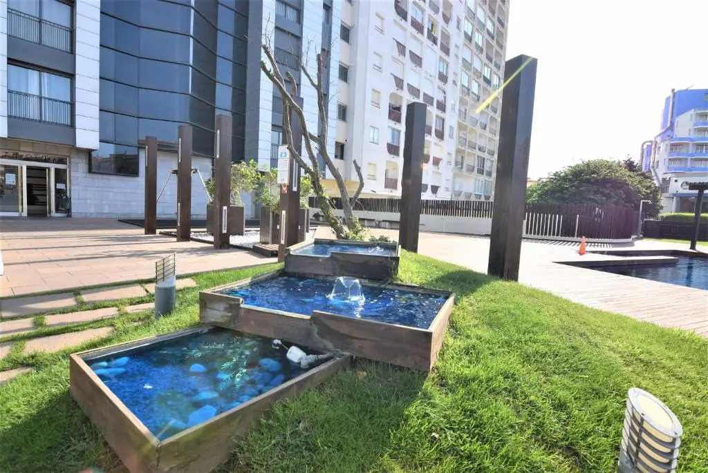 Apartamento Con Piscina Y Vistas Al Mar Ref 154
