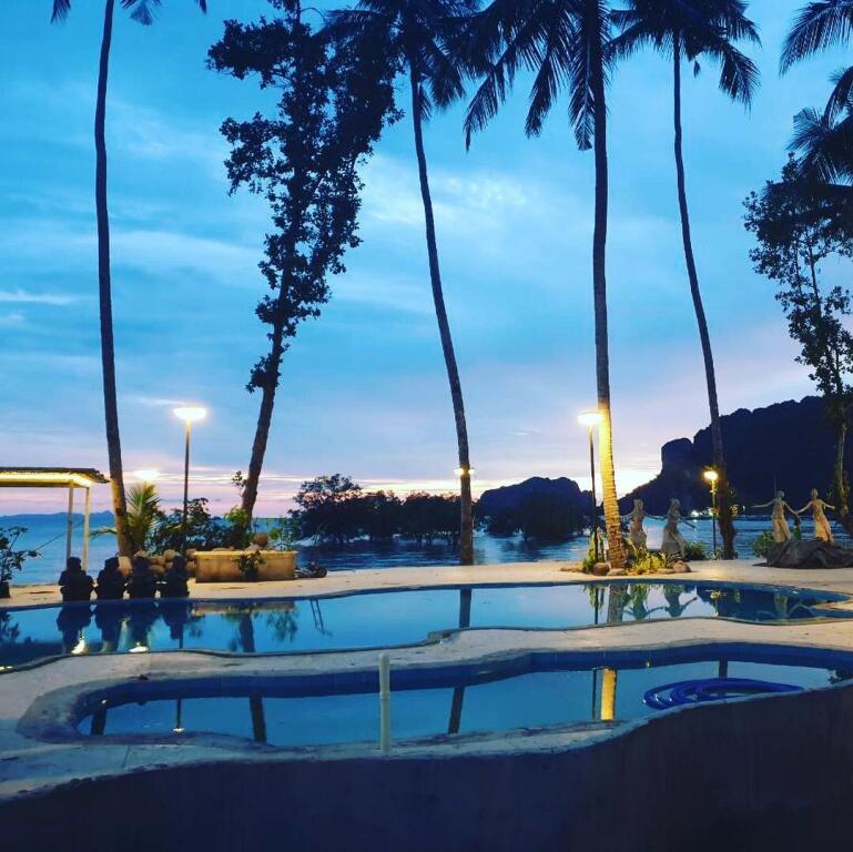 Villa Cha-Cha Krabi Beachfront Resort