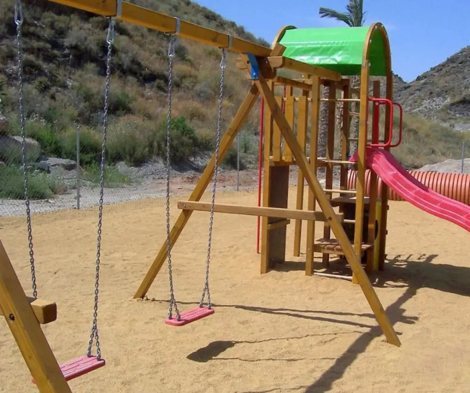 Camping & Bungalow Cueva Negra