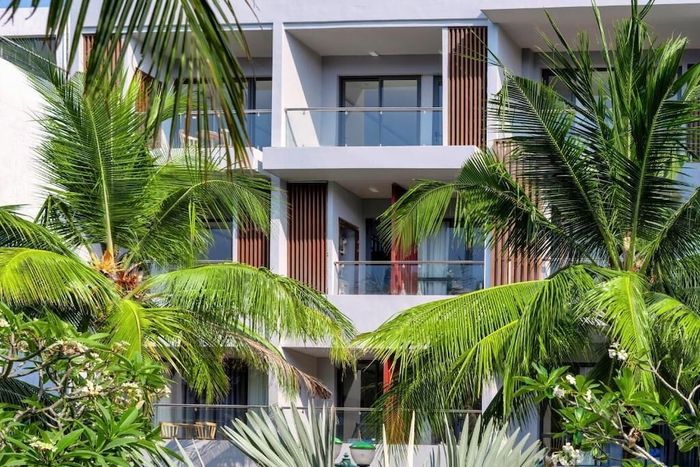 Hana Hotel Sonasea Night Market Phu Quoc