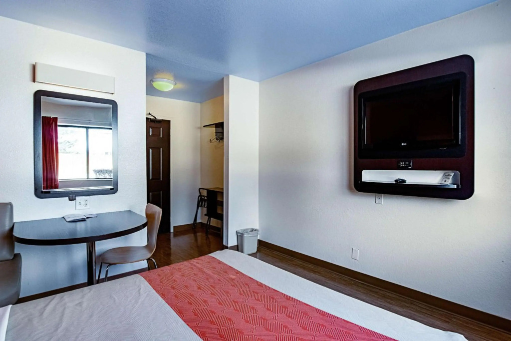 Motel 6-Palatine, IL - Chicago Northwest