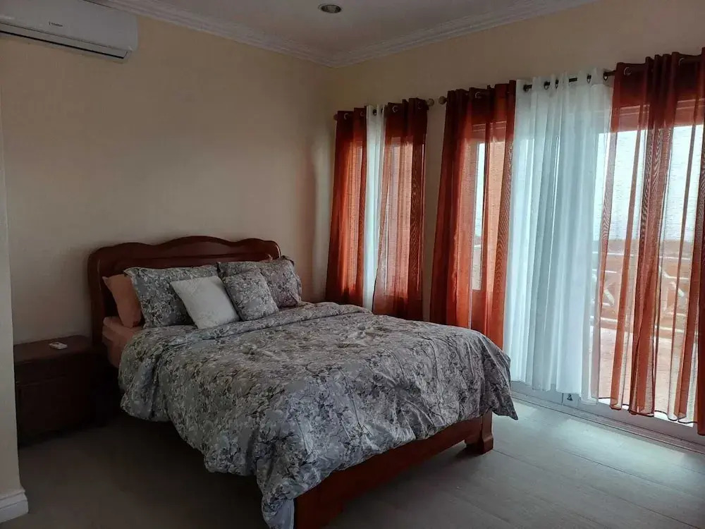 Belle View Royal Villa