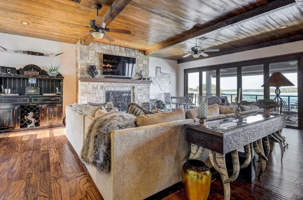 2217 Seabiscuit Cove Villa Unit 119 3 Bedrooms 4.5 Bathrooms Villa