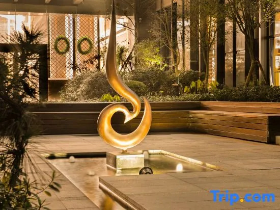 Zhongzhou Huayue International Hotel