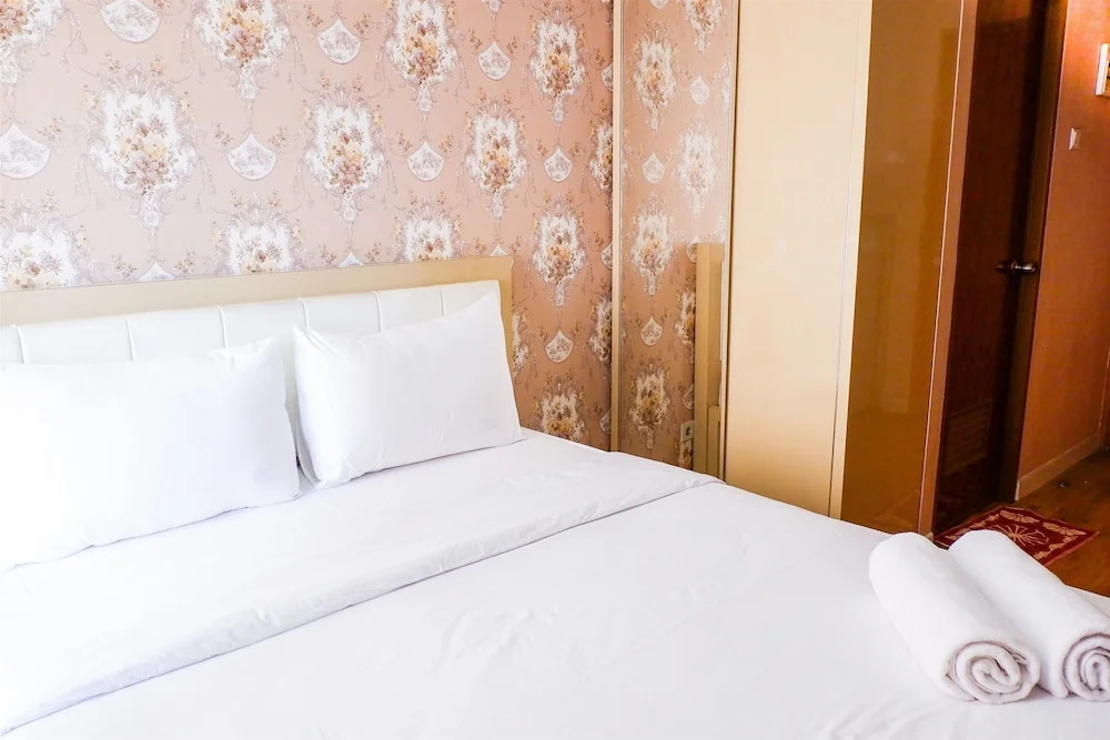 Modern Furnished Studio Room Cinere Bellevue Suites Apartment